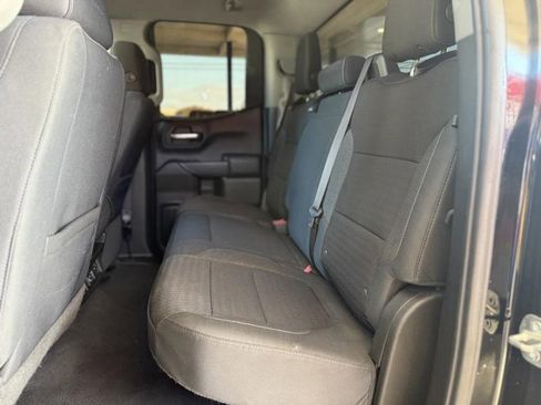 Used 2019 Chevrolet Silverado 1500 LT w/ Texas Edition image 18