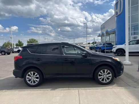 Used 2013 Toyota RAV4 Limited AWD/4WD image 5