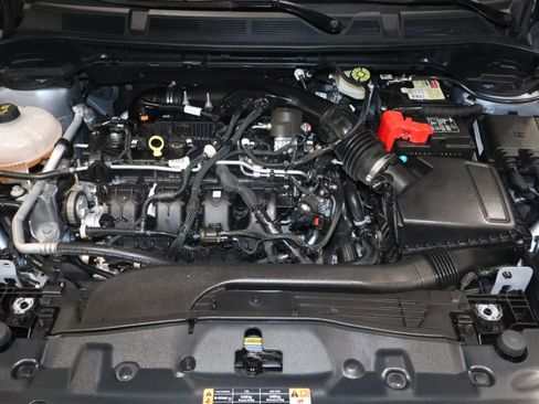 Used 2022 Lincoln Corsair FWD w/ Equipment Group 101A image 9