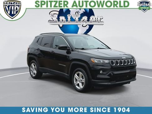 Used 2023 Jeep Compass Latitude w/ Convenience Group image 3
