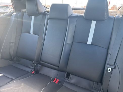 Used 2025 Toyota Camry SE image 21