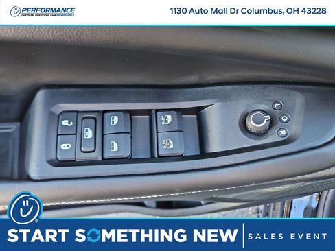 New 2025 Jeep Grand Cherokee Altitude image 20