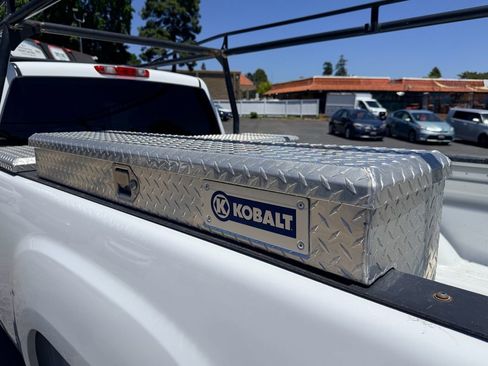 Used 2008 GMC Sierra 2500 W/T RWD image 16