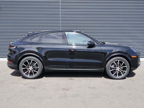 Used 2026 Porsche Cayenne Coupe AWD/4WD image 10