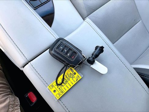 Used 2019 Lexus RX 350 FWD w/ Navigation Package image 13