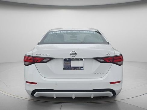 Used 2023 Nissan Sentra SV FWD image 5