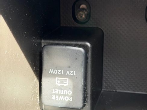 Used 2014 Mitsubishi Lancer ES image 52