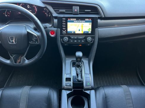 Used 2021 Honda Civic Sport Touring image 4
