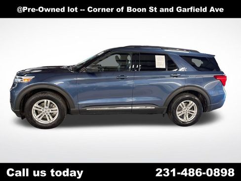 Used 2020 Ford Explorer XLT w/ Class III Trailer Tow Package AWD/4WD image 2
