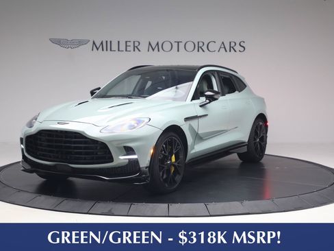 Used 2025 Aston Martin DBX 707 AWD/4WD image 1
