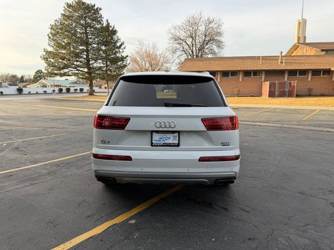 Used 2017 Audi Q7 3.0T Premium image 7