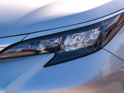Certified 2024 Toyota Sienna XLE w/ XLE Plus Package FWD image 12