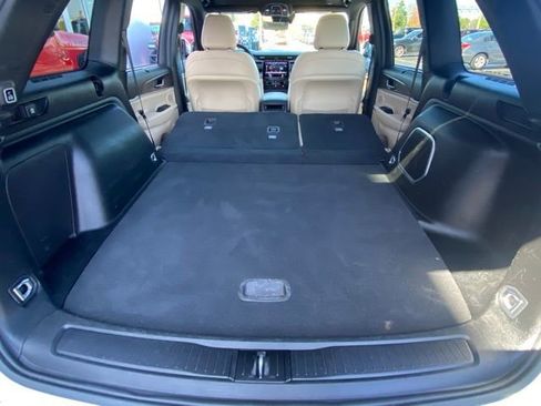 Used 2022 Jeep Grand Cherokee Limited 4xe w/ Luxury Tech Group II image 29