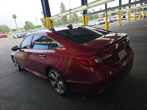 Used 2018 Honda Accord Touring image 6
