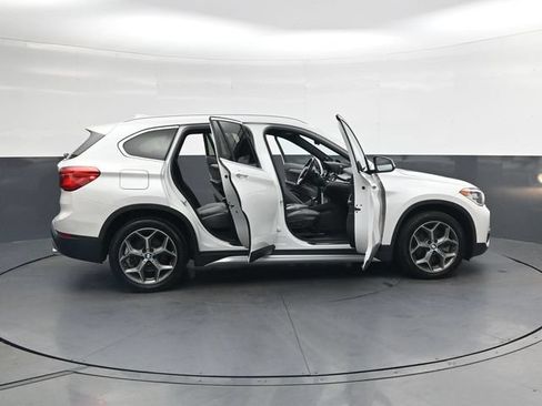 Used 2018 BMW X1 sDrive28i w/ Convenience Package FWD image 41