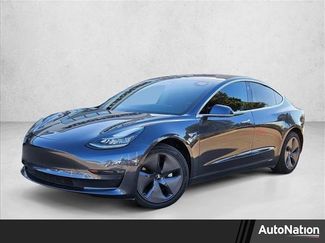 Used 2018 Tesla Model 3 Long Range video 1