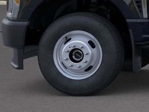 New 2026 Ford F350 XL image 19