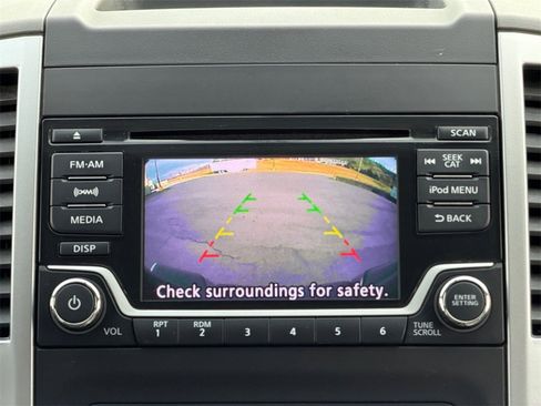 Used 2018 Nissan Frontier SV image 12