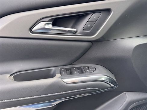 New 2026 Chevrolet Traverse LT w/ Midnight/Sport Edition image 12