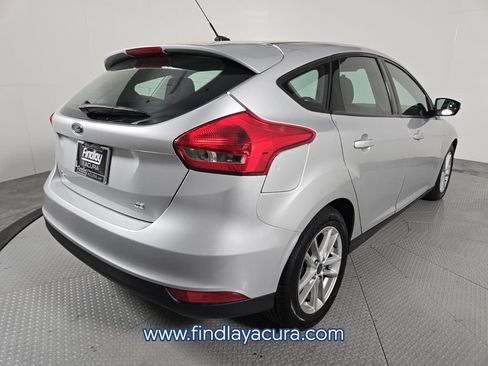 Used 2018 Ford Focus SE FWD image 7
