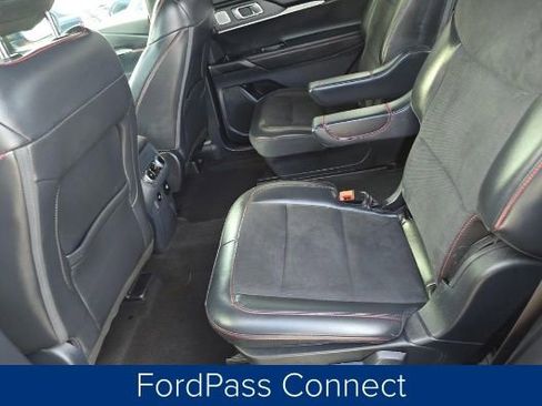 Used 2025 Ford Explorer ST-Line image 15
