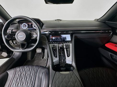 Used 2024 Aston Martin DB12 Coupe RWD image 14
