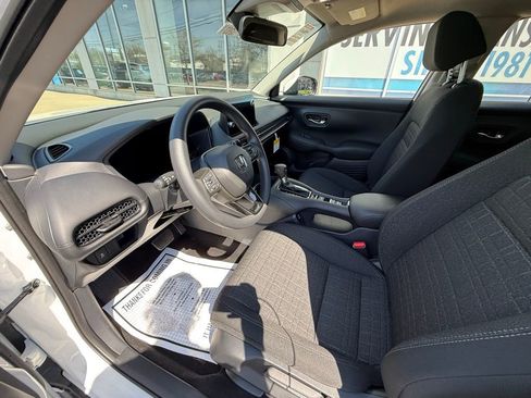 New 2026 Honda HR-V LX image 11