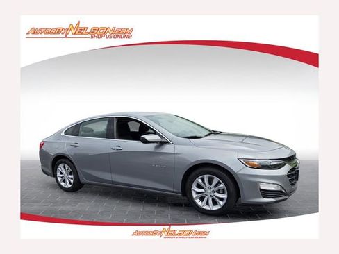 Used 2023 Chevrolet Malibu LT FWD image 1