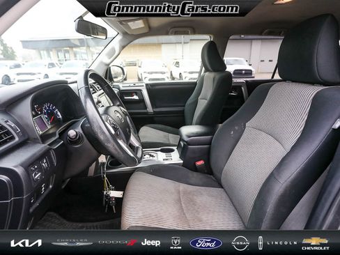 Used 2018 Toyota 4Runner SR5 image 11