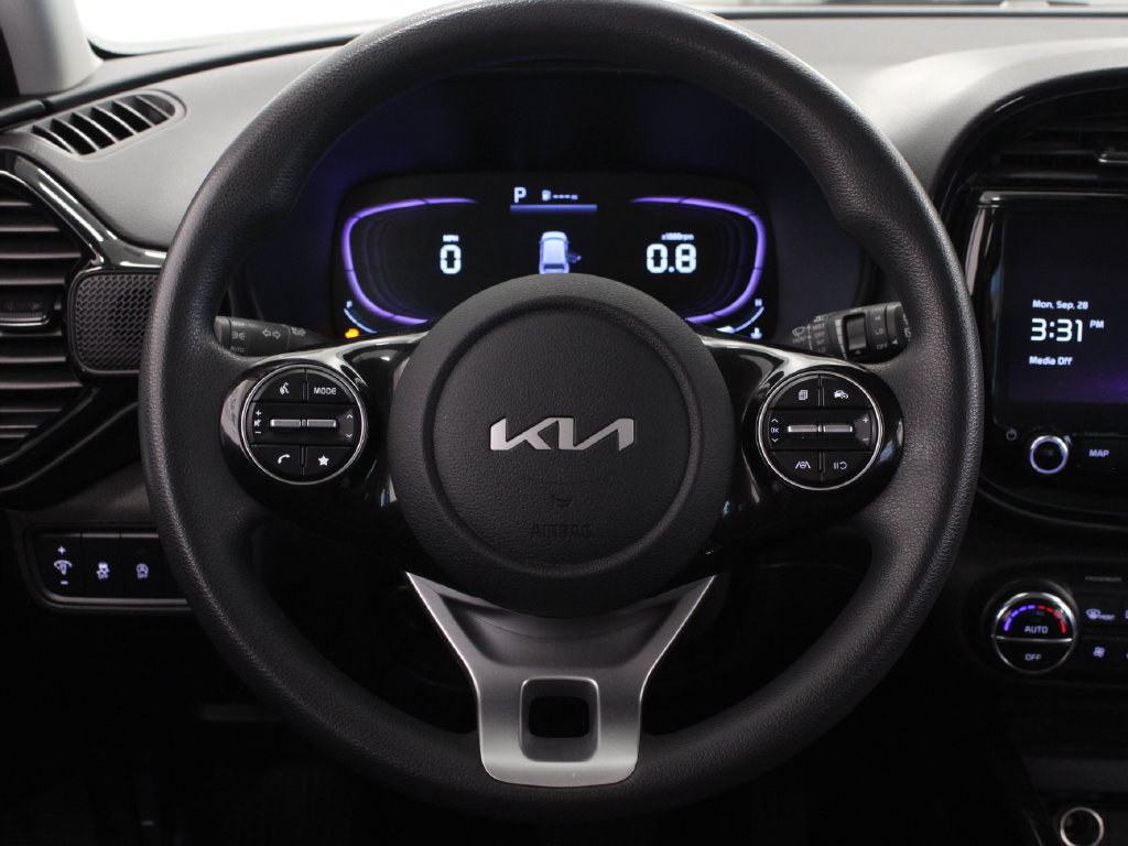 Used 2023 Kia Soul S FWD image 20