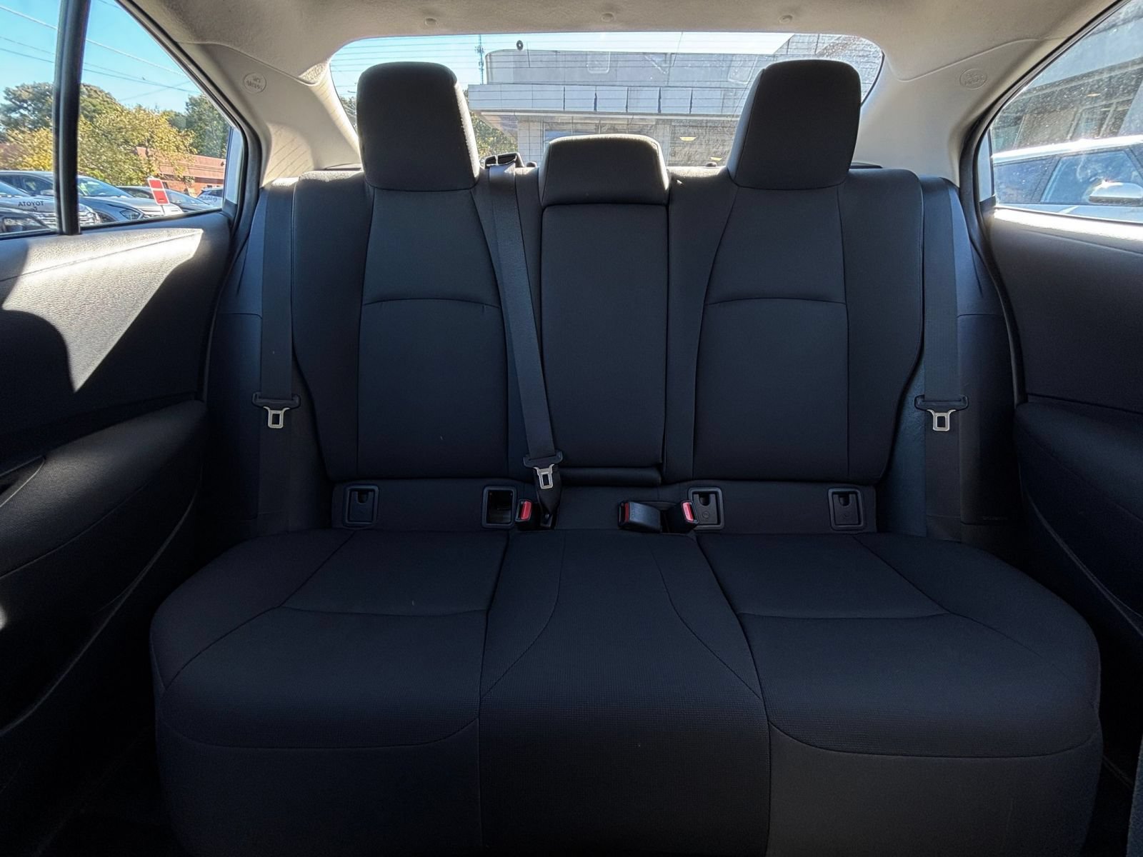 Used 2025 Toyota Corolla LE FWD image 36
