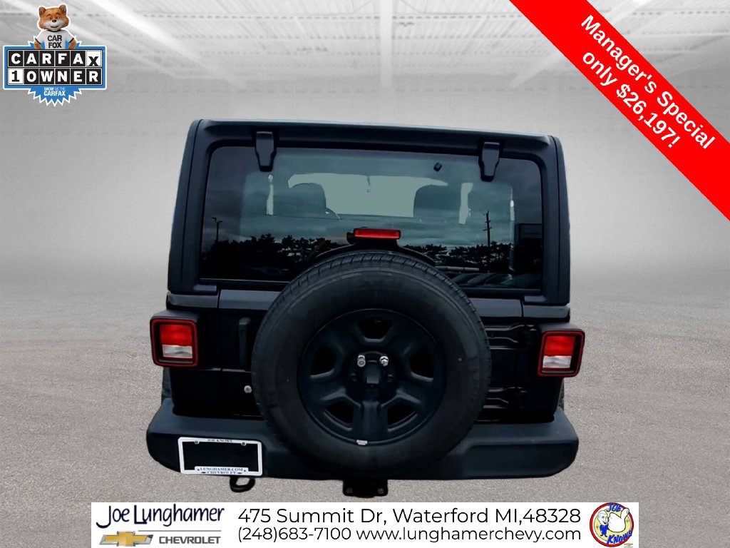 Used 2022 Jeep Wrangler Sport AWD/4WD image 8