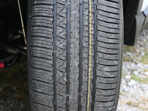 Used 2025 Subaru Ascent Limited w/ Popular Package #1 image 12