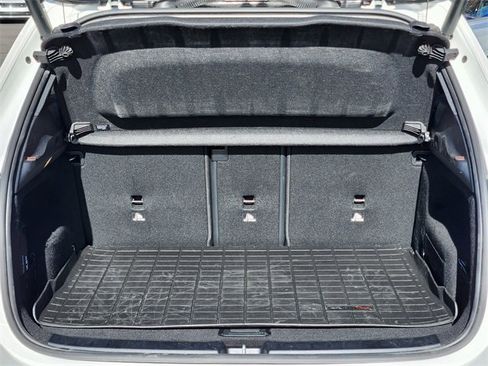 Certified 2025 Mercedes-Benz GLA 250 4MATIC image 17