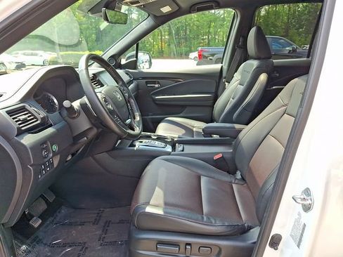 Used 2023 Honda Ridgeline Black Edition image 16