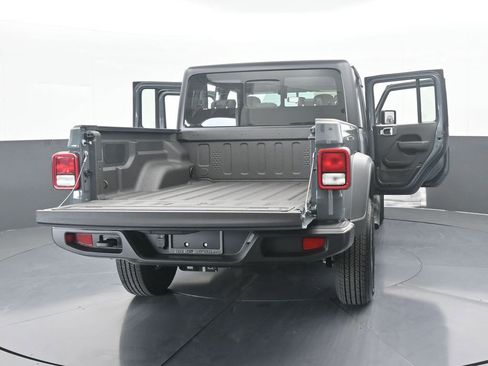 New 2026 Jeep Gladiator Sport image 66