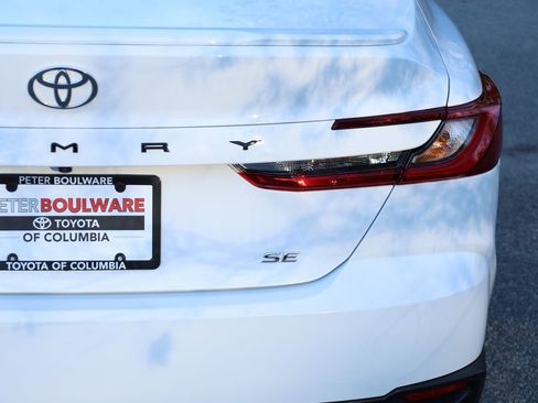 Used 2026 Toyota Camry SE image 18