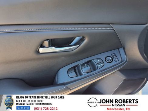 Certified 2025 Nissan Sentra SV image 27