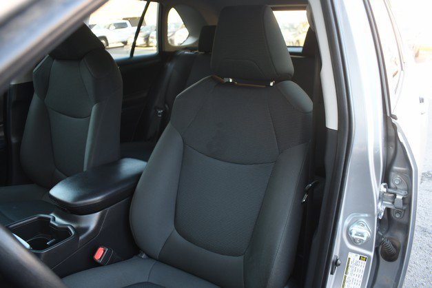 Certified 2024 Toyota RAV4 LE AWD/4WD image 17