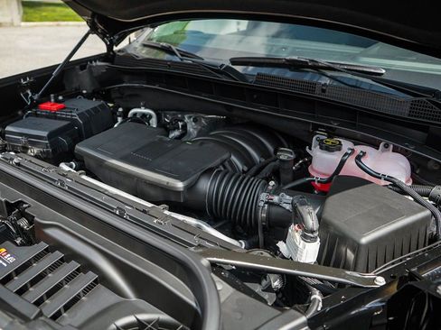 New 2026 GMC Sierra 1500 SLT w/ SLT Premium Plus Package image 7