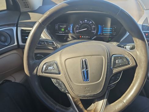 Used 2019 Lincoln MKZ Reserve image 15