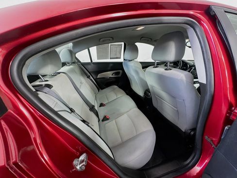 Used 2013 Chevrolet Cruze LT w/ Enhanced Safety Package FWD image 31