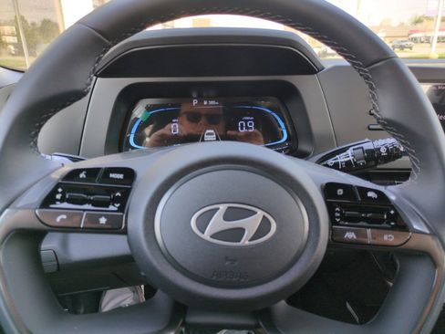 New 2026 Hyundai Elantra Sport FWD image 17