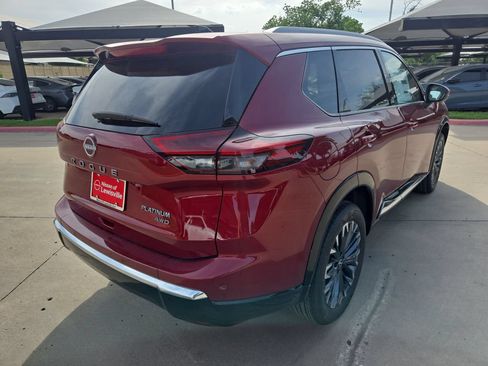 New 2026 Nissan Rogue Platinum w/ Platinum Premium Package AWD/4WD image 5