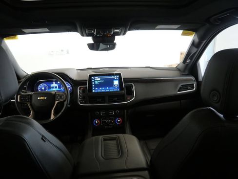 Used 2023 Chevrolet Tahoe High Country AWD/4WD image 13