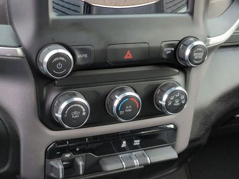 Used 2024 RAM 2500 Big Horn image 24