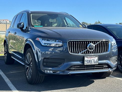 Certified 2022 Volvo XC90 T6 Momentum w/ Advanced Package image 2