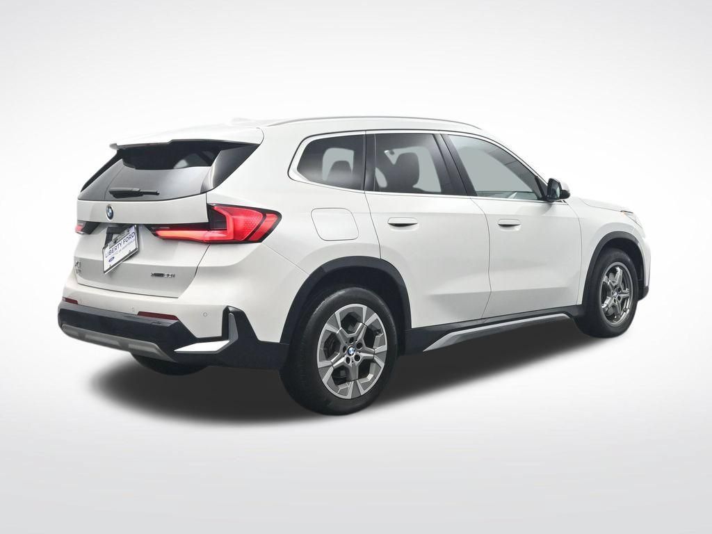 Used 2023 BMW X1 xDrive28i w/ Convenience Package AWD/4WD image 6