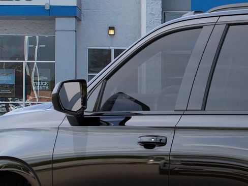 New 2026 Chevrolet Tahoe RST w/ Sun And Tow Package AWD/4WD image 13