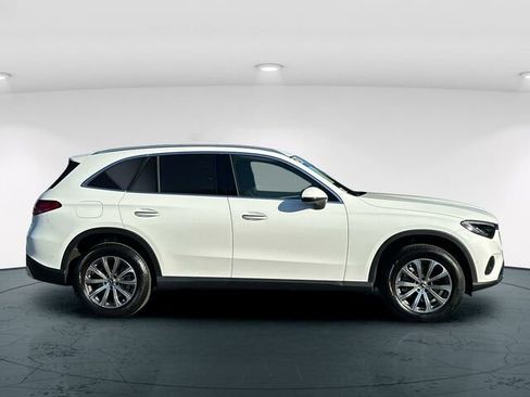 Certified 2023 Mercedes-Benz GLC 300 image 8